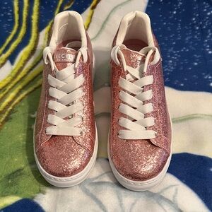 Skechers Sparkling Pink Sneakers